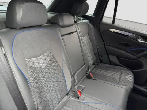 Volkswagen Tiguan 2.0 tdi R-Line 150cv dsg - Immagine 12