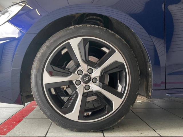 Audi A1 30 1.0 tfsi S line edition 116cv - Immagine 3