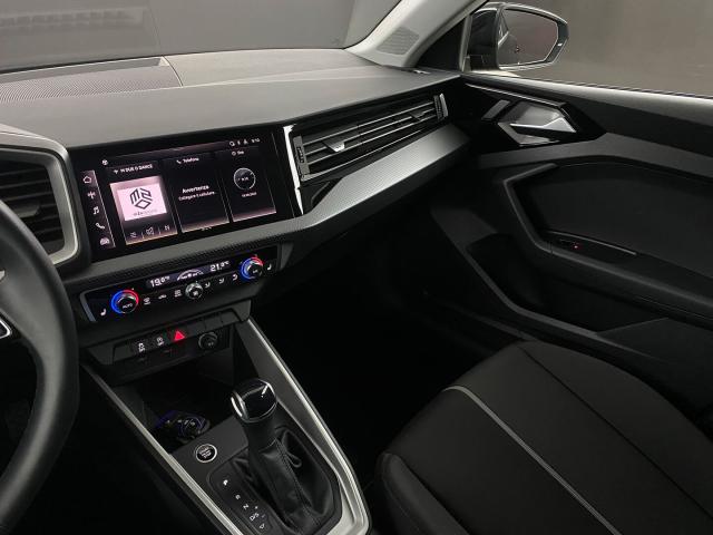 Audi A1 30 1.0 TFSI 110cv s-tronic - Immagine 12