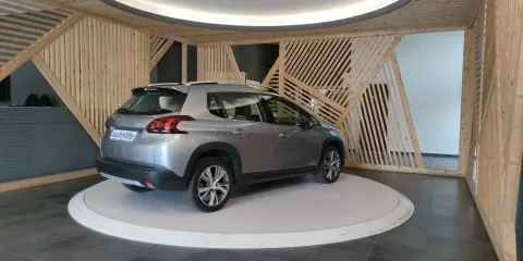 Peugeot 2008 1.5 bluehdi Allure s&s 100cv my19 - Immagine 6