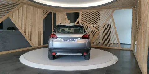 Peugeot 2008 1.5 bluehdi Allure s&s 100cv my19 - Immagine 8
