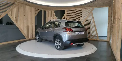 Peugeot 2008 1.5 bluehdi Allure s&s 100cv my19 - Immagine 10