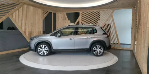 Peugeot 2008 1.5 bluehdi Allure s&s 100cv my19 - Immagine 11
