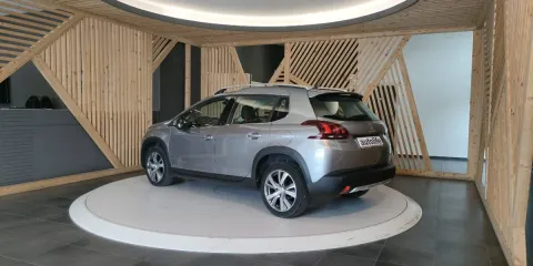 Peugeot 2008 1.5 bluehdi Allure s&s 100cv my19 - Immagine 12