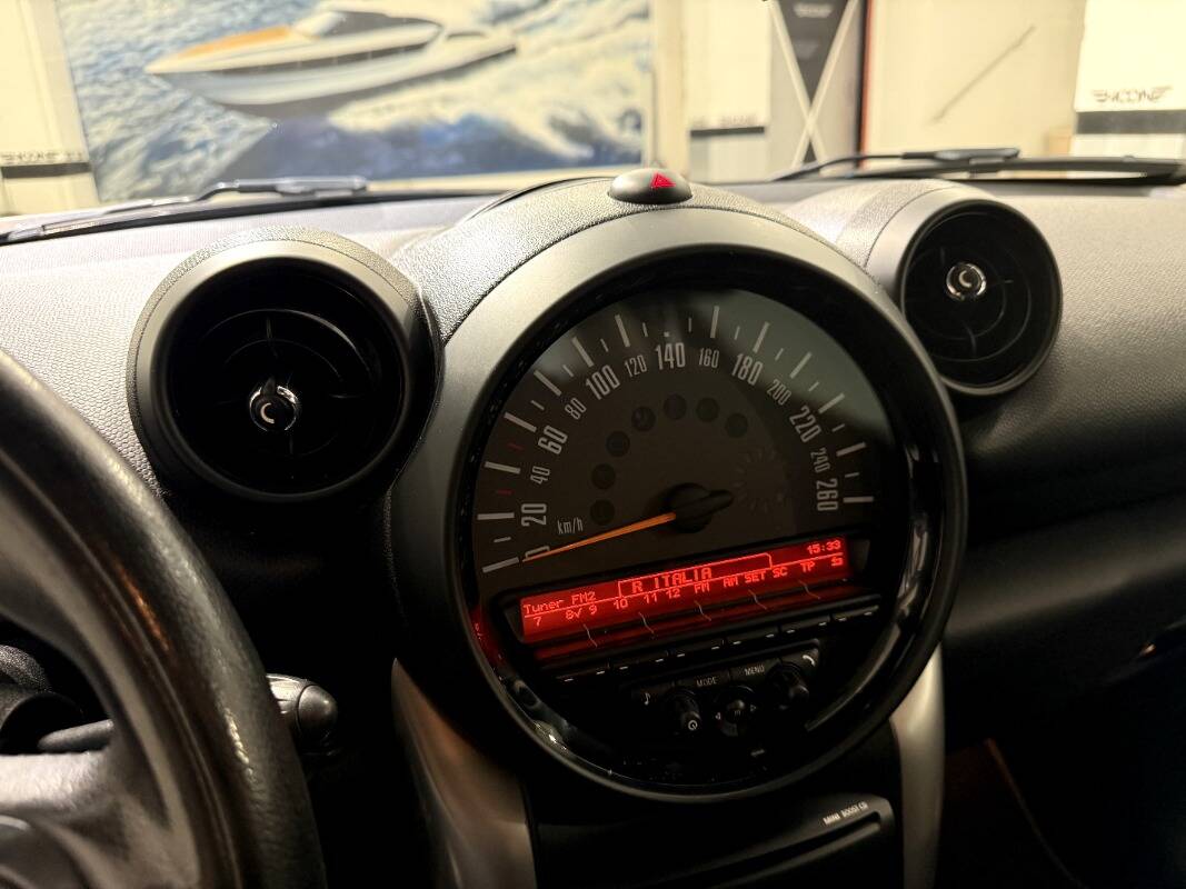 Mini Mini Countryman 2.0 Cooper D Business auto E6 - Immagine 17
