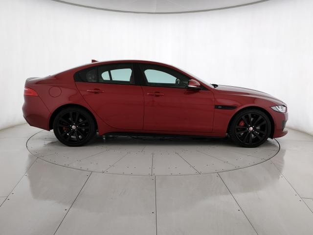 Jaguar  Xe 3.0 V6 S 340cv Auto - Immagine 8
