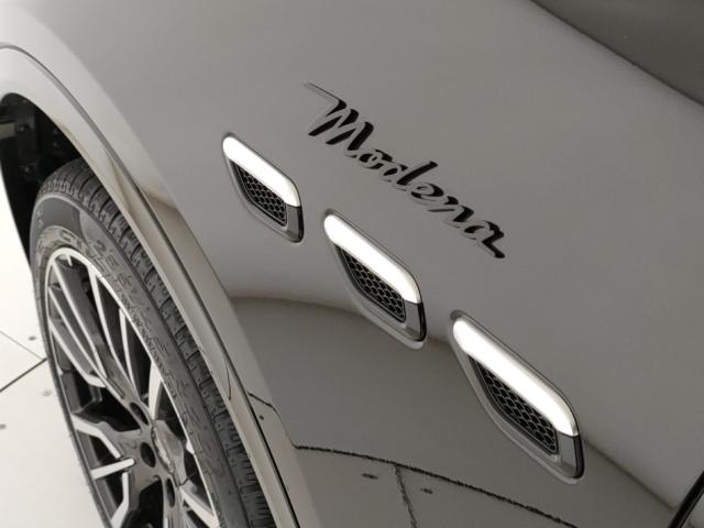 Maserati  Grecale 2.0 Mhev Modena 330cv Auto - Immagine 13