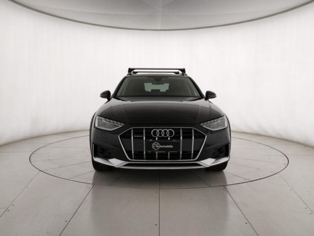 Audi  A4 40 2.0 Tdi Mhev Business 204cv S-tronic - Immagine 4