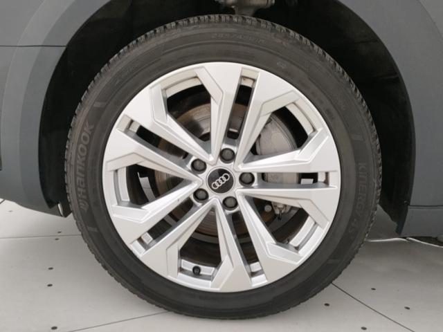 Audi  A4 40 2.0 Tdi Mhev Business 204cv S-tronic - Immagine 1