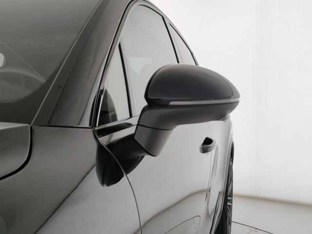 Porsche  Cayenne 3.0 E-hybrid 5p.ti Tiptronic - Immagine 1