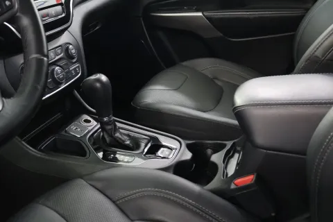 Volkswagen Golf 2.0 tdi Life 115cv dsg - Immagine 19