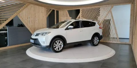 Toyota Rav4 2.2 d-cat Style 4wd 150cv auto - Immagine 13