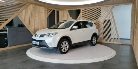 Toyota Rav4 2.2 d-cat Style 4wd 150cv auto - Immagine 14