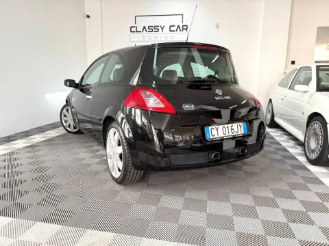 Renault Megane 3p 2.0 Renault Sport Tel.Sport 225cv - Immagine 7
