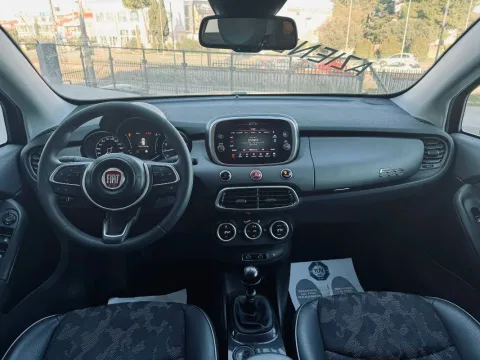 Ford Focus 5p 1.0 ecoboost Plus s&s 100cv - Immagine 7