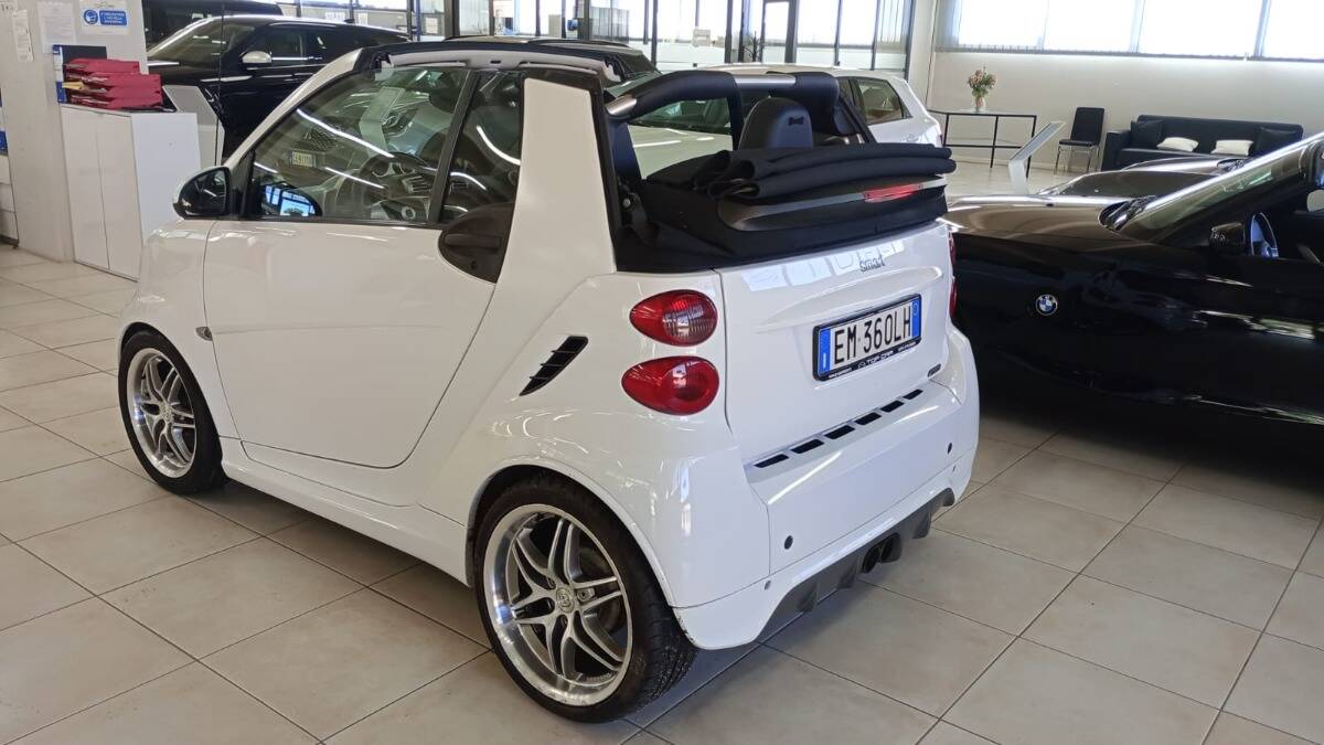 Smart Fortwo Cabrio 1.0 Brabus 102cv - Immagine 2