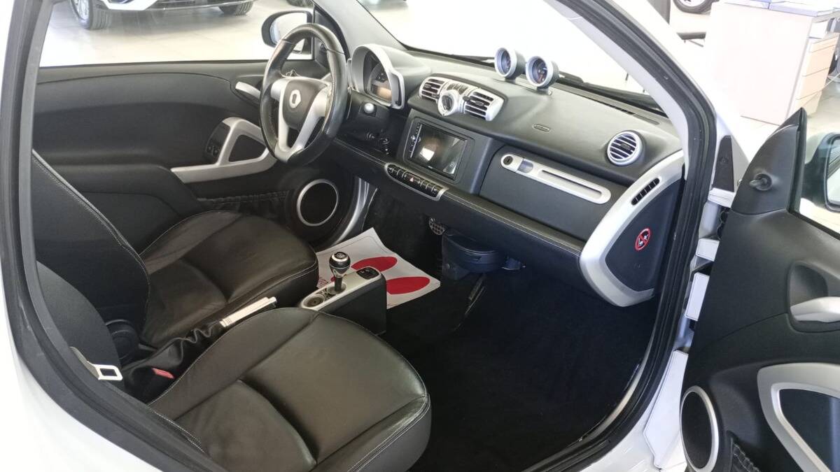 Smart Fortwo Cabrio 1.0 Brabus 102cv - Immagine 4