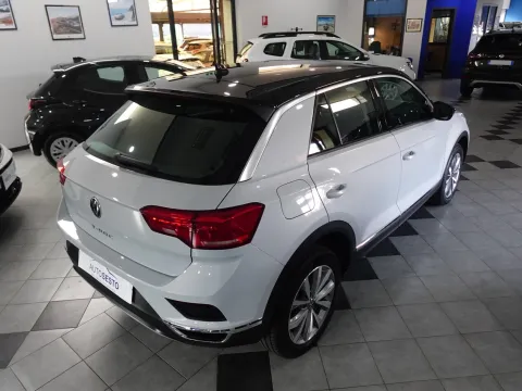 Volkswagen T-Roc 1.0 tsi Style 110cv - Immagine 3