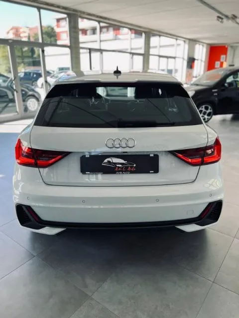 Audi Q3 35 2.0 tdi Business Advanced s-tronic - Immagine 5