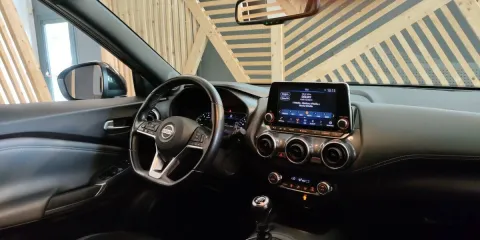Nissan Juke 1.0 dig-t N-Connecta 117cv - Immagine 27