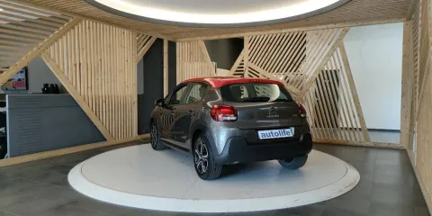 Citroen C3 1.2 puretech Shine s&s 83cv - Immagine 7
