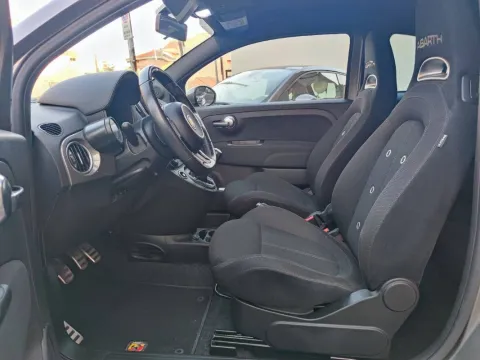 Abarth 595 1.4 t-jet 145cv - Immagine 8