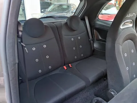 Abarth 595 1.4 t-jet 145cv - Immagine 11