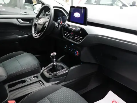 Ford Kuga 1.5 ecoblue Connect 2wd 120cv - Immagine 24