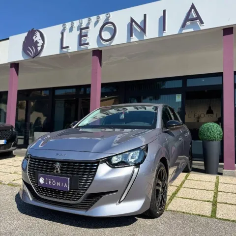Peugeot 208 1.5 bluehdi Allure Pack s&s 100cv - Immagine 3