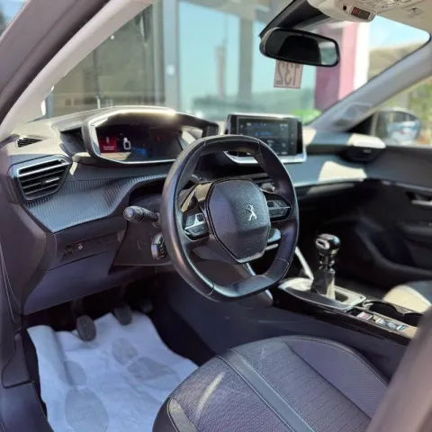 Peugeot 208 1.5 bluehdi Allure Pack s&s 100cv - Immagine 7