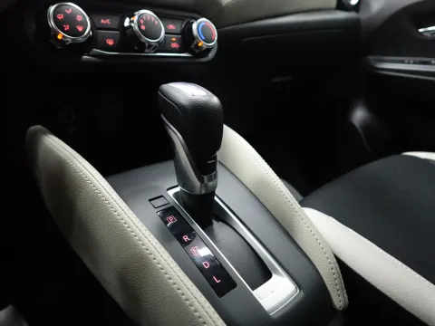 Volkswagen Golf 1.5 etsi evo R-Line 150cv dsg - Immagine 23