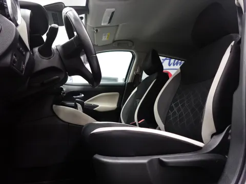 Volkswagen Golf 1.5 etsi evo R-Line 150cv dsg - Immagine 24