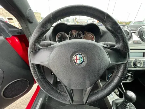 Renault Clio 1.5 dci Moschino Zen 75cv - Immagine 14