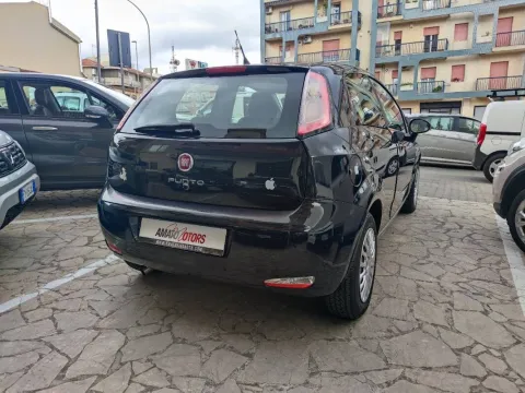 Fiat Punto 3p 1.3 mjt 16v Young 75cv - Immagine 4